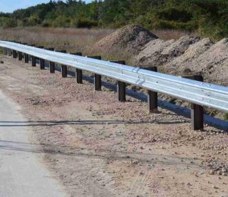 corrimão galvanizado da estrada
