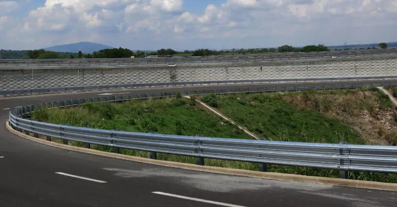 Thrie guardrail beam