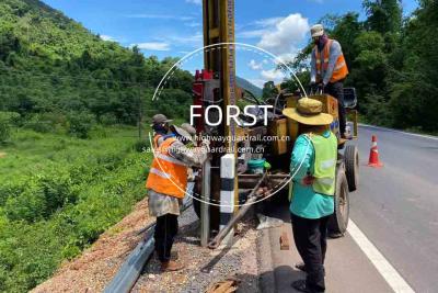guarda-corpo de estrada