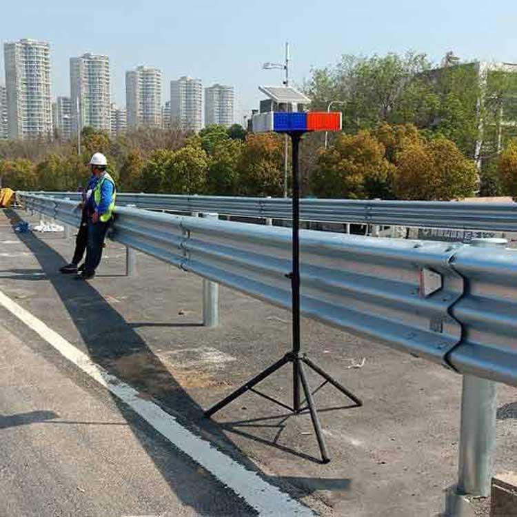 três vigas de guarda-corpo thrie guardrail beam