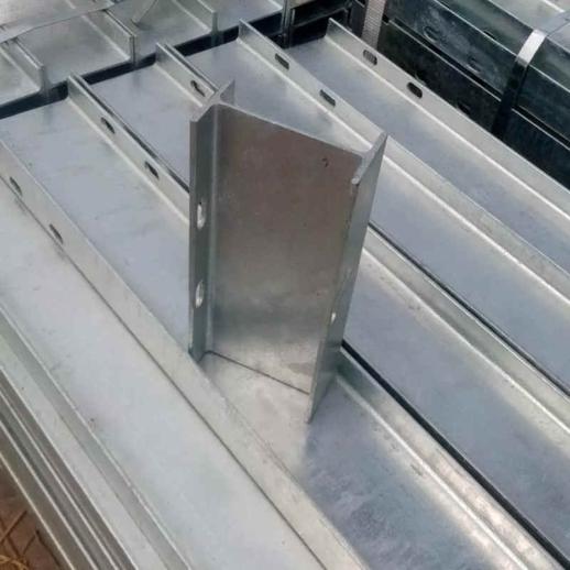 2be5683a8d3d82de404ee5dac2f02a0_3