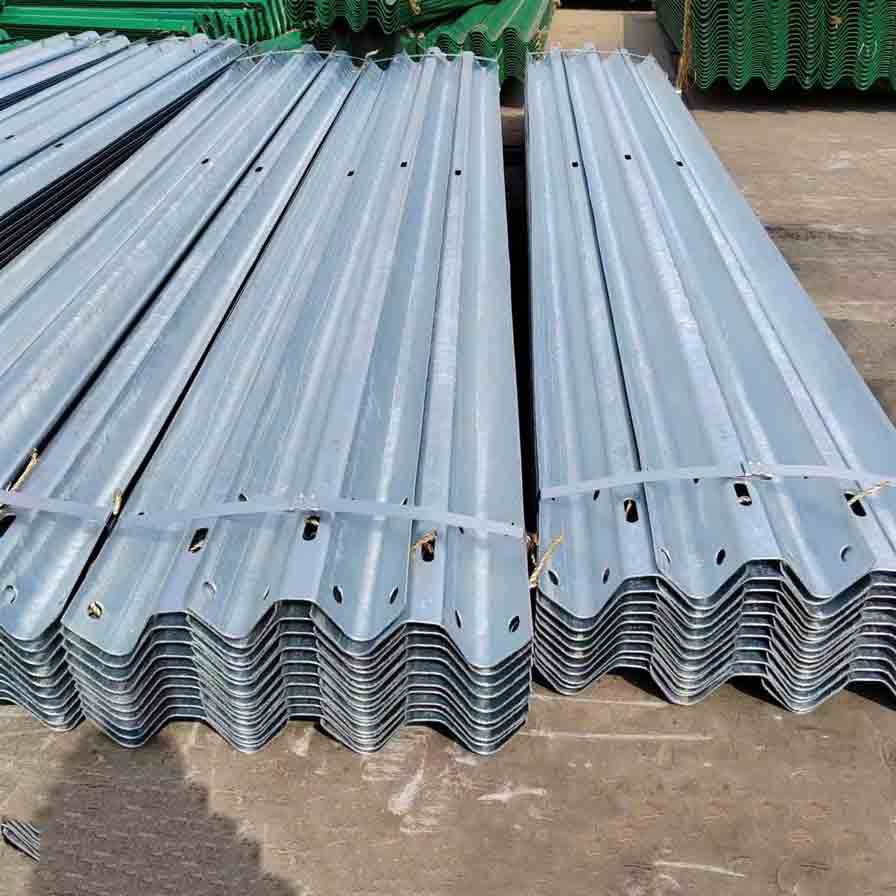 شعاع الدرابزين الطريق road guardrail beam