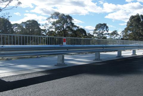 Guarda-corpo de ponte